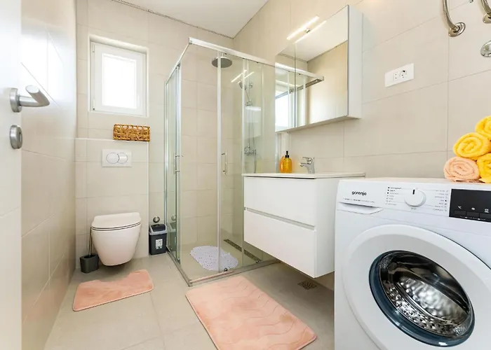 3 Bedroom Amazing In בית נופש