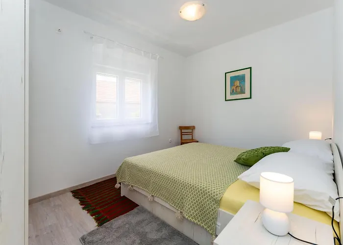 3 Bedroom Amazing In * Sukošan
