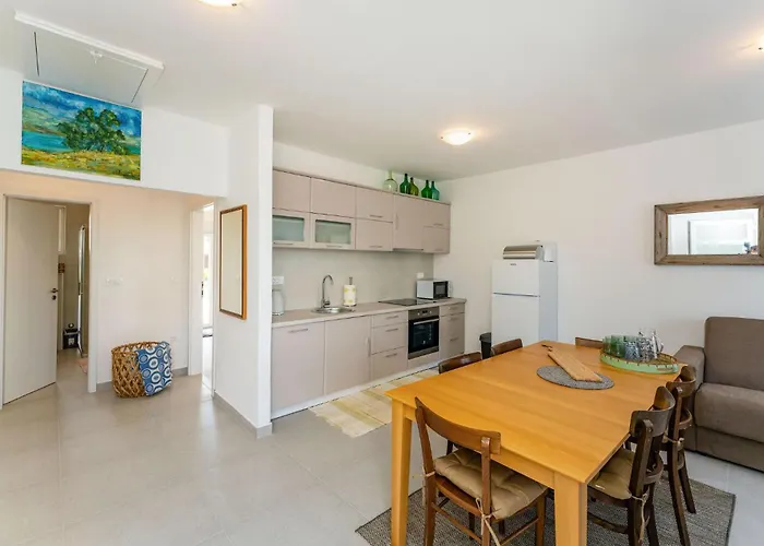 3 Bedroom Amazing In *
