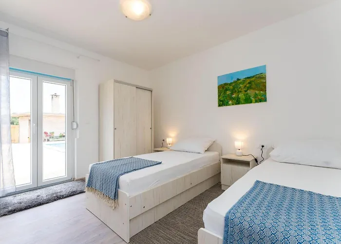 3 Bedroom Amazing In * Sukosan