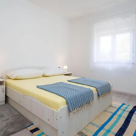 Ferienhaus 3 Bedroom Amazing In